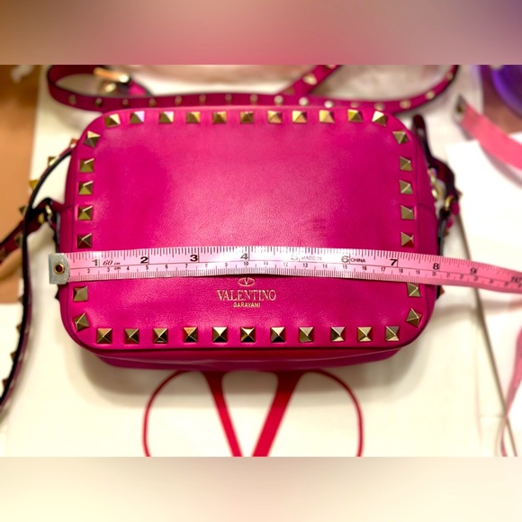 SOLD Pink Valentino Rockstud Crossbody Bag 💗 - Picture 13 of 13